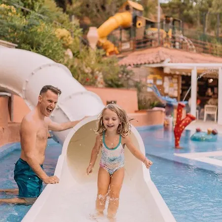 Camping Sènia Cala Canyelles