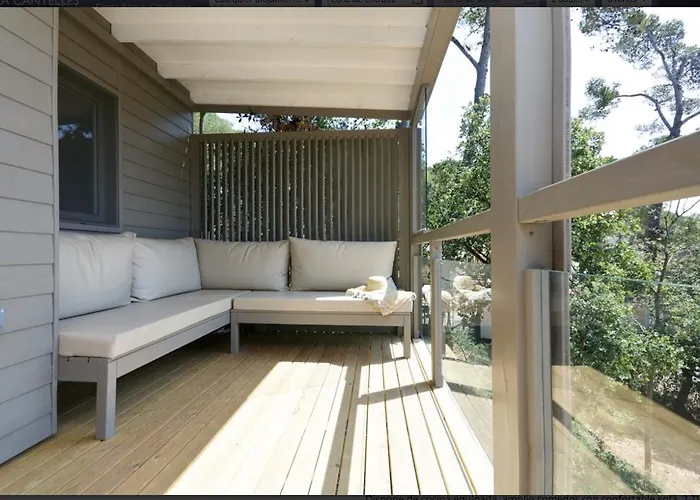 キャンプ場 Senia Cala Canyelles リョレート・デ・マル