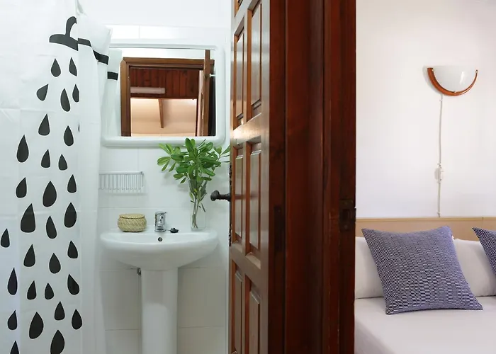 Senia Cala Canyelles キャンプ場 *