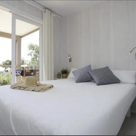 캠프장 Camping Senia Cala Canyelles